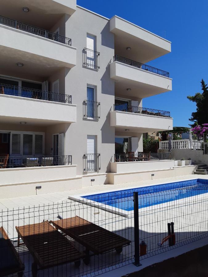 Apartment Lizzi. Trogir Luaran gambar